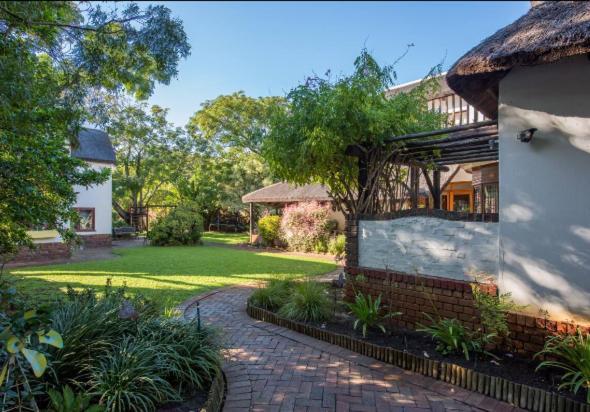 Mead, Pinelands Apartment Cape Town Bagian luar foto
