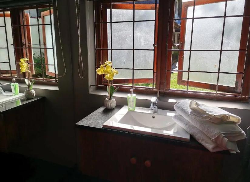Mead, Pinelands Apartment Cape Town Bagian luar foto